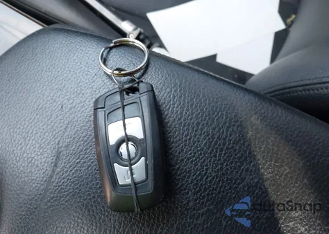 2015 BMW 328I xDrive из США, поврежденный, VIN WBA3G7C56FK297553